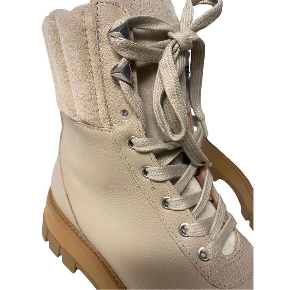 Schutz Wooman’s Sutton Bootie in Oyster Size 6.5 New with Defect - Picture 2 of 7